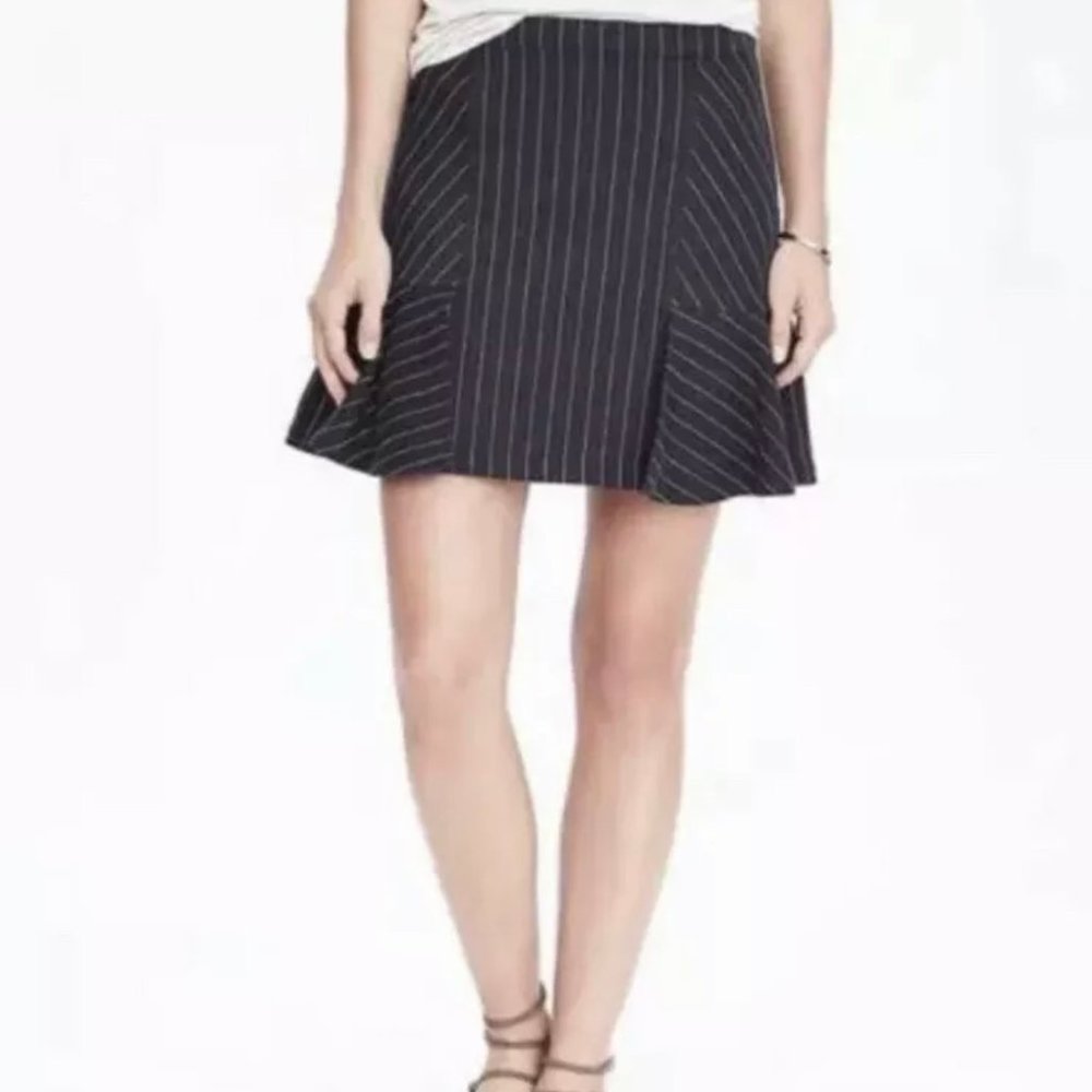 Banana Republic 8 Knit Pinstripe Skirt Unlined - Picture 1 of 12